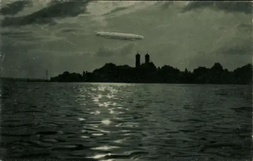 Ak Friedrichshafen am Bodensee, Abendstimmung beim Schloss, Zeppelin