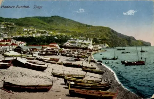 Ak Funchal Insel Madeira Portugal, Madeira- Strand, Boote, Küstenlandschaft