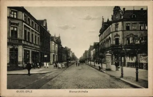 Ak Bismarck Gelsenkirchen im Ruhrgebiet, Bismarckstraße, Straßenansicht, Menschen auf der Straße,