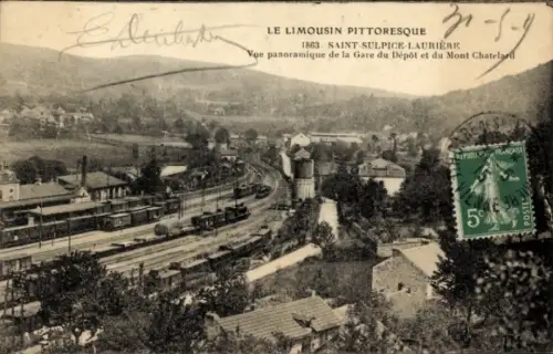 CPA Saint Sulpice Lauriere Haute Vienne, Vue panoramique de la Gare du Dépôt et du Mont Chatelard