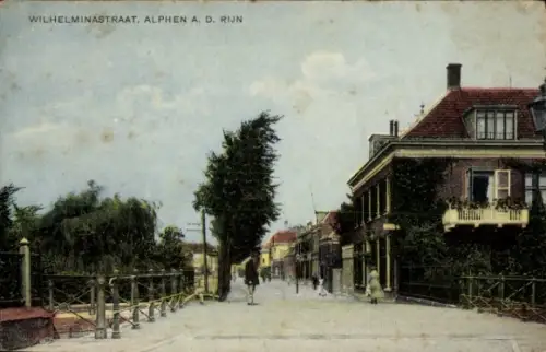 Ak Alphen aan den Rijn Südholland, Wilhelminastraat, Alphen a. d. Rijn, Straße, Bäume, Gebäude