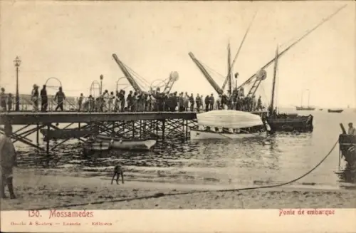 Ak Moçâmedes Mossamedes Angola,  Pier, Menschenmenge, Boote, Hafen