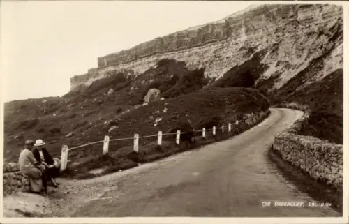 PC Isle of Wight England, Undercliff