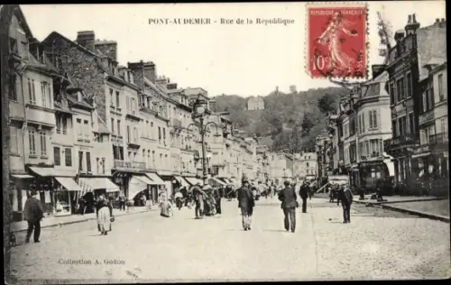 Ak Pont Audemer Eure, Rue de la Republique