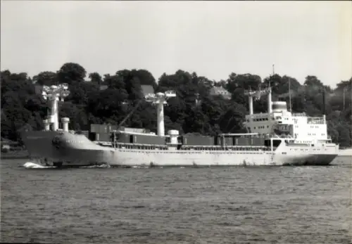 Foto Ak Frachtschiff Hettstadt in Ufernähe