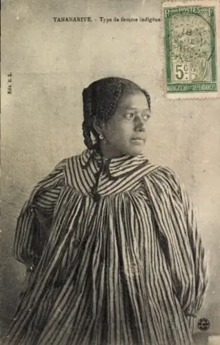 Ak Tananarive Madagascar, Type de femme indigène