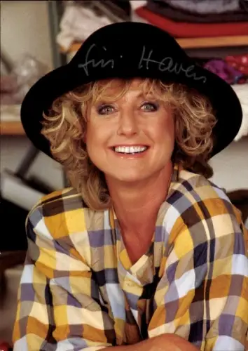 Ak Journalistin und Moderatorin Sigi Harreis, Portrait, Autogramm