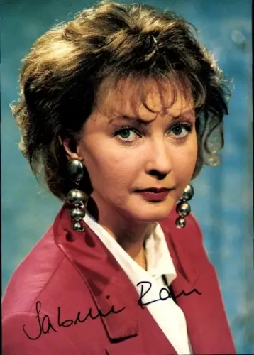 Autogrammkarte Moderatorin Sabine Rau, Portrait, Autogramm