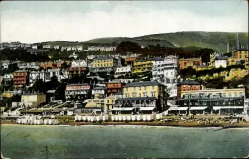 Ak Ventnor Isle of Wight England,  Küstenansicht, Häuser, Strand