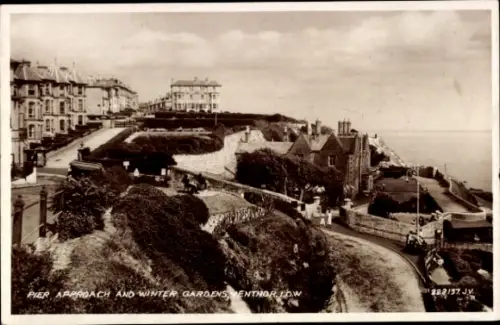 Ak Ventnor Isle of Wight England, Blick auf Pier und Wintergärten,   mit Foto