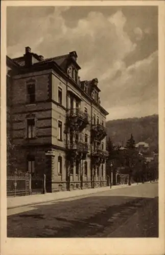 Ak Freiburg im Breisgau, Pension Schloßbergblick,  Ludwigstraße 35, Telefon 4727