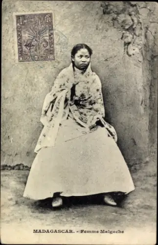 CPA Madagaskar, Femme Malgache