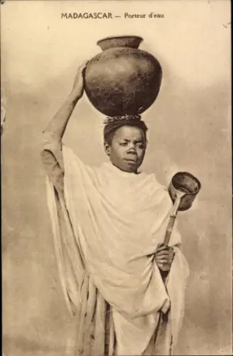 CPA Madagaskar, Porteur d'eau