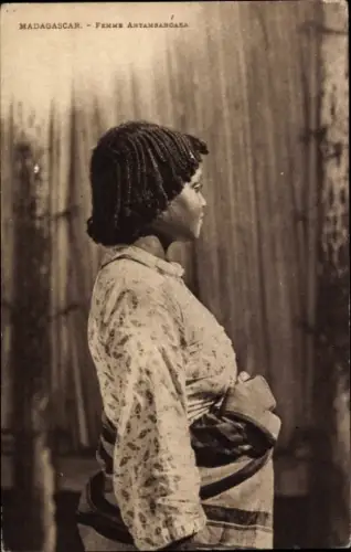 Ak Madagaskar, Femme Antambancaka