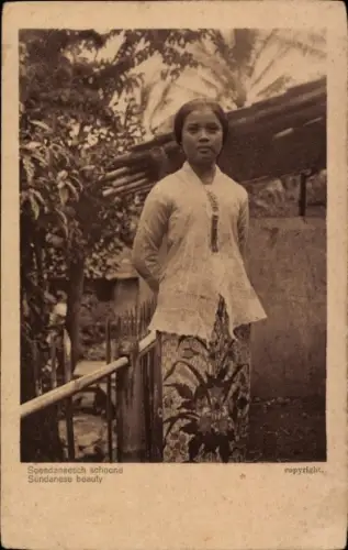 PC Indonesia, Sundanese beauty