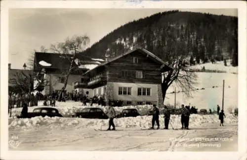 Ak Salzburg in Österreich, Alpengasthof Zistelalm am Gaisberg, Skifahrer