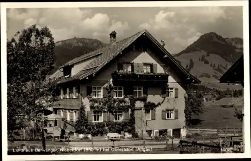 Ak Niederdorf Wolfertschwenden Unterallgäu, Landhaus Berwanger