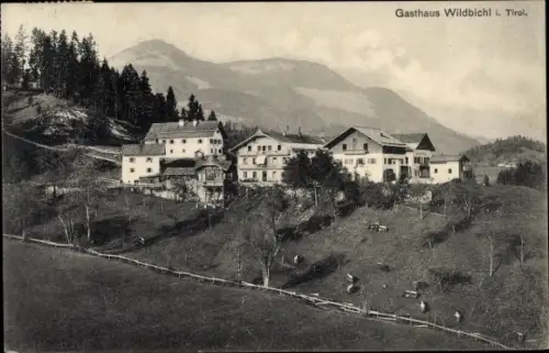 Ak Wildbichl Tirol, Blick auf ein Gasthaus