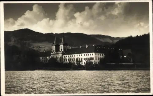 Ak Tegernsee in Oberbayern, Chorherrenstift der Augustiner