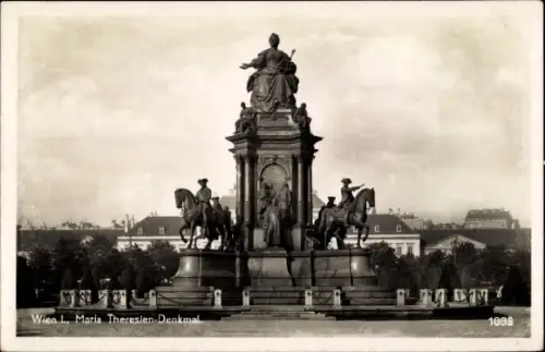 Ak Wien 1 Innere Stadt Österreich, Maria Theresien-Denkmal, Statue