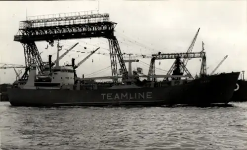 Foto Frachtschiff Teamline in der Werft