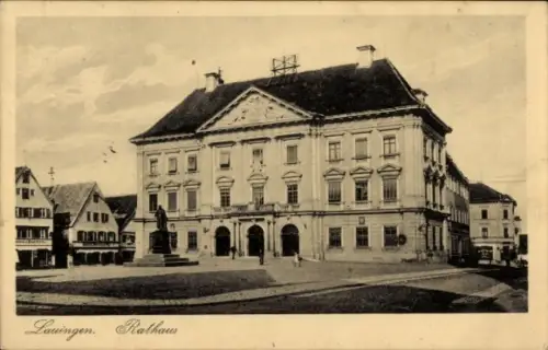 Ak Lauingen an der Donau Schwäbische Alb, Rathaus, Gebäude, Straßenansicht, 