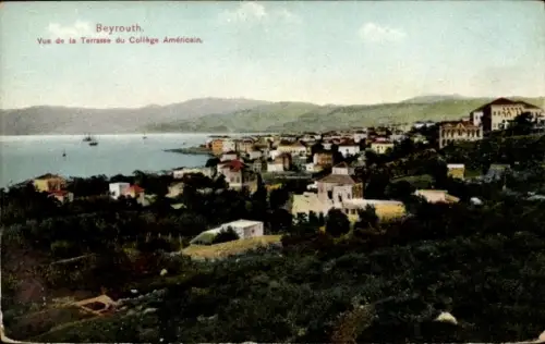 Ak Beirut Beyrouth Libanon,  Aussicht vom Amerikanischen Kolleg, Küstenlandschaft, Häuser