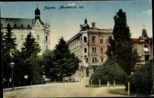 Ak Zagreb Kroatien,  Akademički trg, Bäume, Gebäude