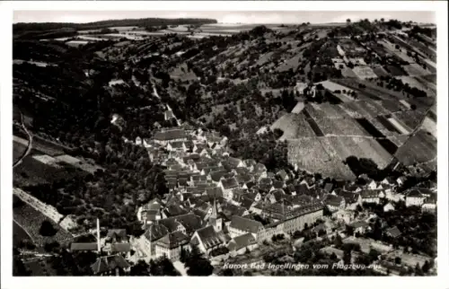 Ak Ingelfingen in Württemberg, Kurort Bad Ingelfingen vom Flugzeug, Schwarzwaldlandschaft,  Archi