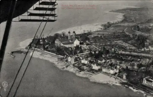 Ak Friedrichshafen am Bodensee, Schloss, Blick vom Ballon Zeppelin
