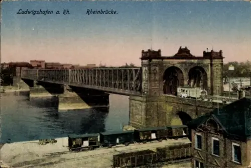 Ak Ludwigshafen am Rhein, Ludwigshafen a. Rh., Rheinbrücke, Brücke über den Rhein
