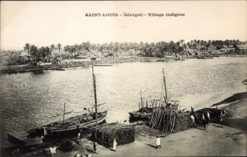 Ak Saint Louis Senegal,  Dorfansicht, Boote, Wasser, Palmen