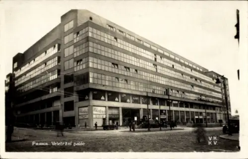 Ak Praha Prag Tschechien, Veletržní palác in  moderne Architektur, keine Personen, keine Hakenkre