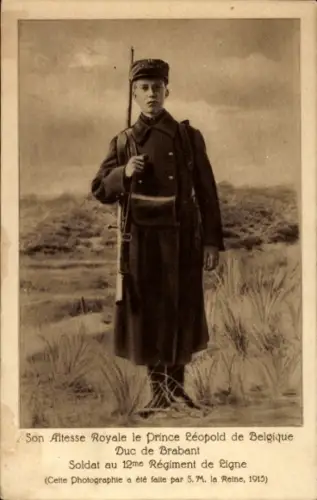 Ak Kronprinz Leopold von Belgien, Duc de Brabant, Soldat au 12me Régiment de Ligne
