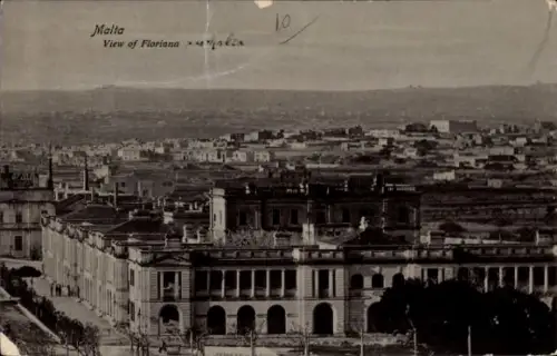 Ak Floriana Malta,  Blick auf Floriana, Schwarz-Weiß-Foto, 