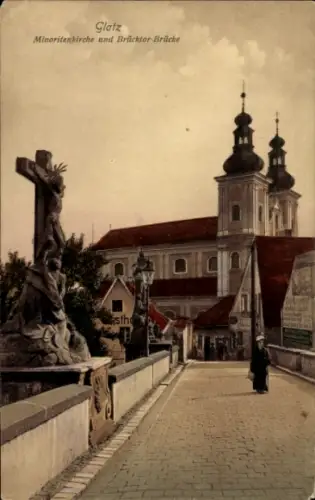 Ak Kłodzko Glatz Schlesien, Minoritenkirche und Brücktor-Brücke