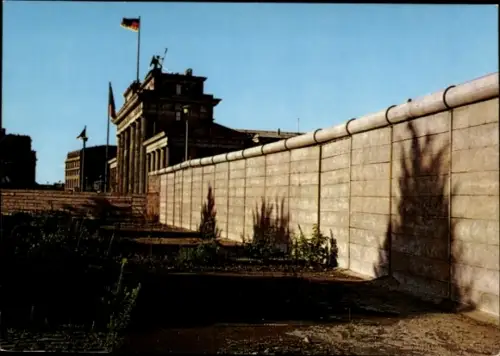 Ak Berlin Mitte, Brandenburger Tor, Mauer