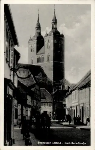 Ak Seehausen in der Altmark, Karl-Marx-Straße, Kirchtürme