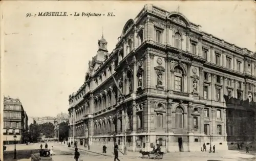 Ak Marseille Bouches du Rhône,  La Préfecture,  Architektur
