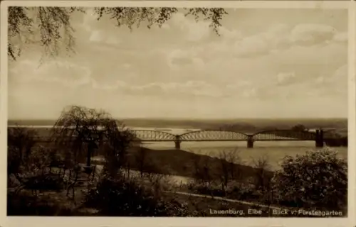 Ak Lauenburg an der Elbe, Blick vom Fürstengarten