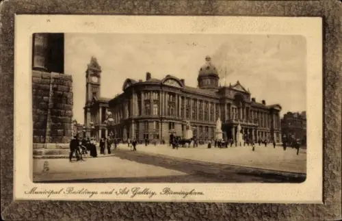 Ak Birmingham West Midlands England, Municipal Buildings, Art Gallery,   Architektur, Menschen au