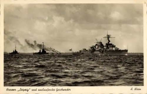 Ak Deutsche Kriegsschiffe, Kreuzer Leipzig und auslaufendes Geschwader