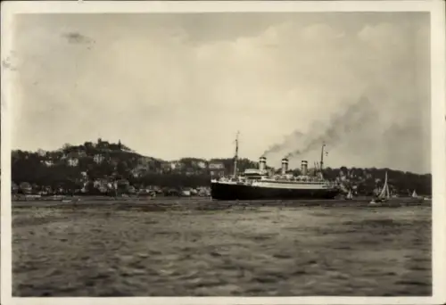 Ak HAPAG Dampfer Reliance passiert Blankenese, Passagierschiff