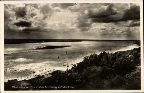 Ak Hamburg Altona Blankenese, Blick auf die Elbe,  Süllberg, Boote auf dem Wasser