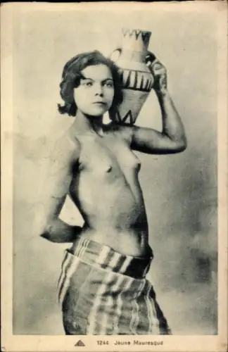 Ak Maghreb, Barbusige Frau mit Wasserkrug