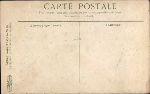 Ak Maghreb, Barbusige Tänzerin