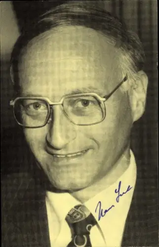 Autogrammkarte, Sportler?, Mann mit Brille und Krawatte, Portrait, Autogramm