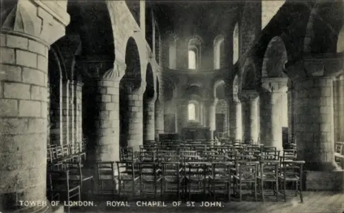 Ak London England, Tower of London, Royal Chapel of St. John