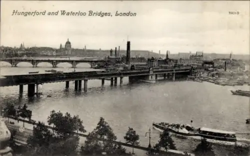PC London City England, Hungerford and Waterloo Bridges