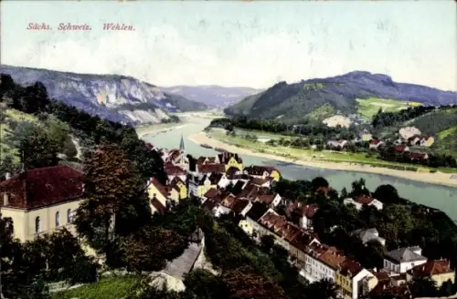 Ak Stadt Wehlen an der Elbe Sächsische Schweiz, Blick auf  Elbe, grüne Hügel, Häuser, Kirche